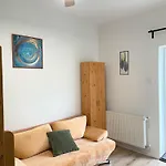 Villa Quiet, Green, Relaxing Place - 3 Bedroom *