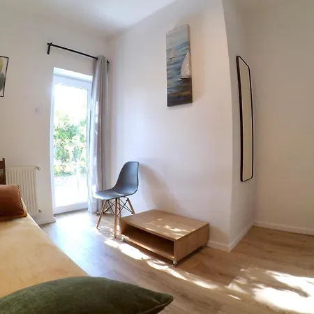 Quiet, Green, Relaxing Place - 3 Bedroom Villa *