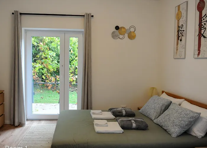 Quiet, Green, Relaxing Place - 3 Bedroom Villa