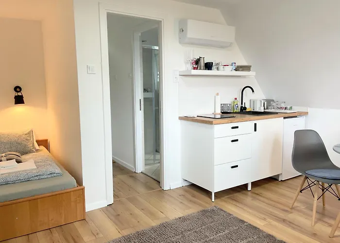 Willa Quiet, Green, Relaxing Place - 3 Bedroom